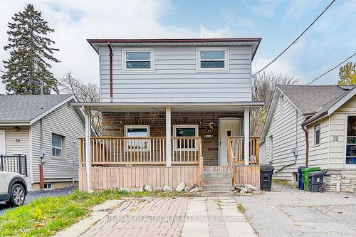 34 Patricia Ave, North York, ON, M2M1H8 | Card Image