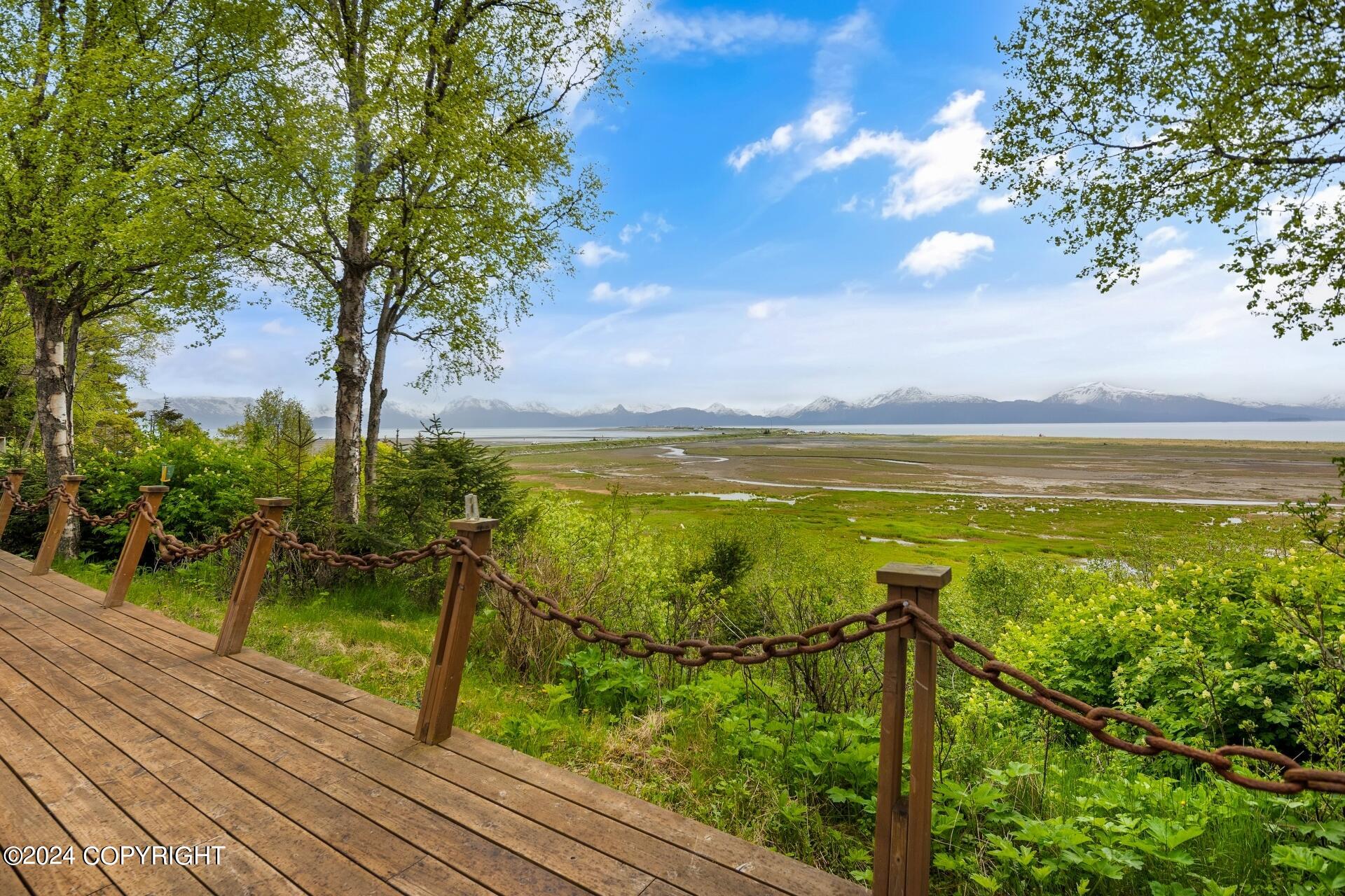 Bay Ave, Homer, AK 99603
