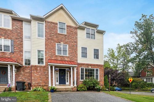 301 W Fourth St, MEDIA, PA, 19063-2309 | Card Image