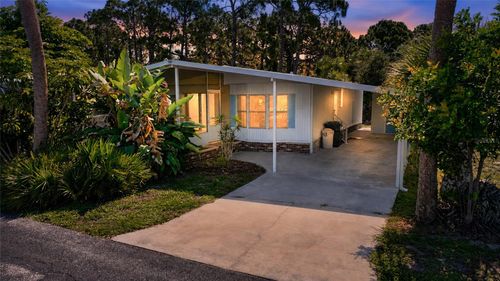 195 S Fiji Cir, ENGLEWOOD, FL, 34223-6280 | Card Image