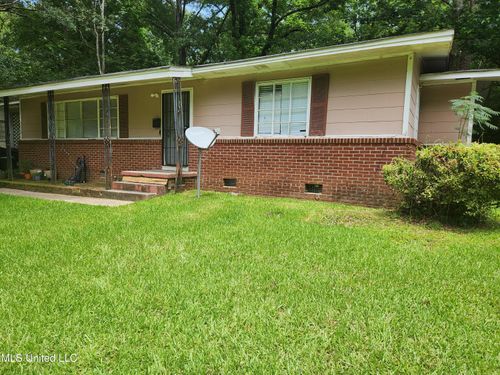 3052 Woodside Dr, Jackson, MS, 39212-4134 | Card Image