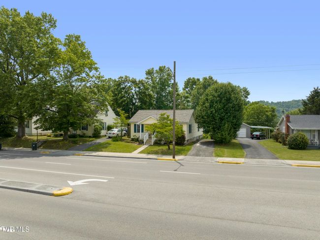 2012 Euclid Ave, House other with 3 bedrooms, 2 bathrooms and null parking in Bristol VA | Image 37
