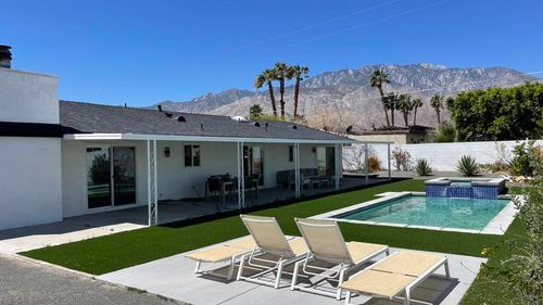 2802 E Venetia Rd, Palm Springs, CA, 92262-3829 | Card Image