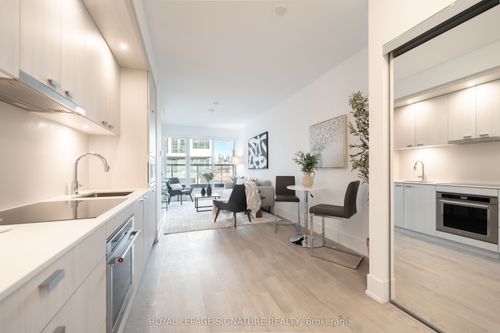 303-115 Denison Ave, Toronto, ON, M5T0E6 | Card Image