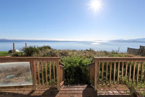 622 Hutton Rd, Comox, BC, V9M3V5 | Card Image