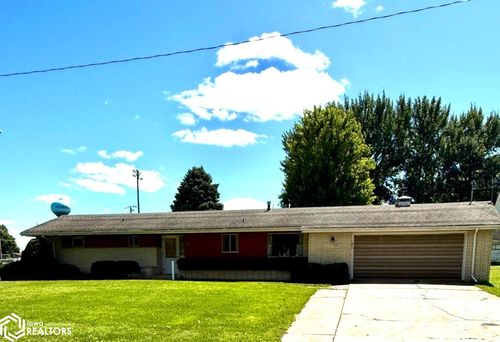 720 E Chestnut, Hubbard, IA, 50122-7787 | Card Image