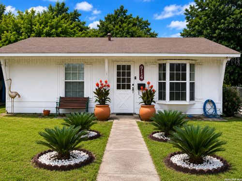 914 Glamis Ave, San Antonio, TX, 78223-1538 | Card Image
