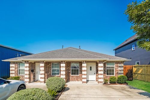 8424 Cannon St, Houston, TX, 77051-1117 | Card Image