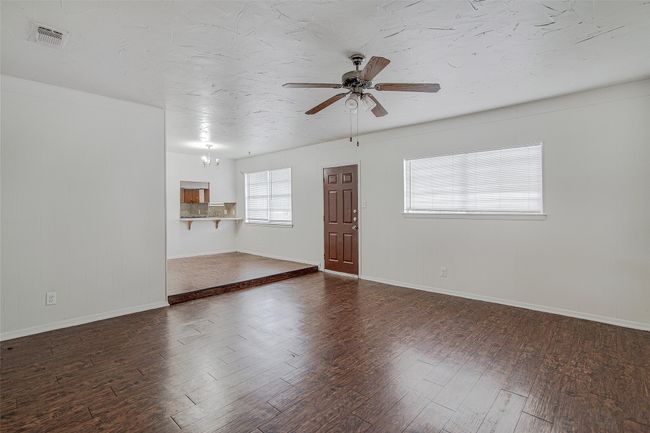 2020 Cliffside Dr, House other with 3 bedrooms, 2 bathrooms and null parking in Edgecliff Village TX | Image 4