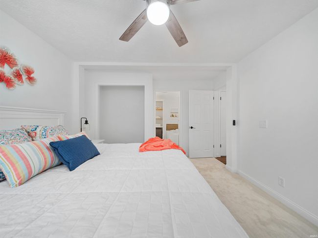 8006 E Cherokee Rd, House other with 3 bedrooms, 2 bathrooms and null parking in Syracuse IN | Image 23