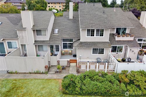 d3-442 E 31st St, Bremerton, WA, 98310-2169 | Card Image
