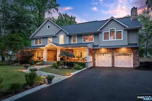 631 Sargent Rd, River Vale, NJ, 07675-6540 | Card Image