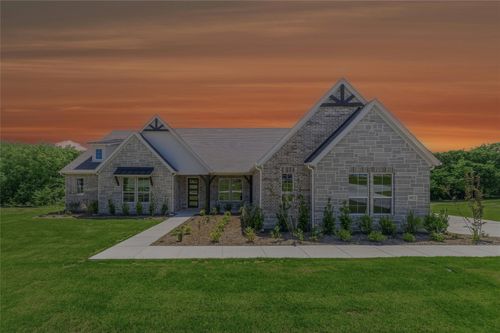 907 Perrin Ln, Van Alstyne, TX, 75495-3152 | Card Image