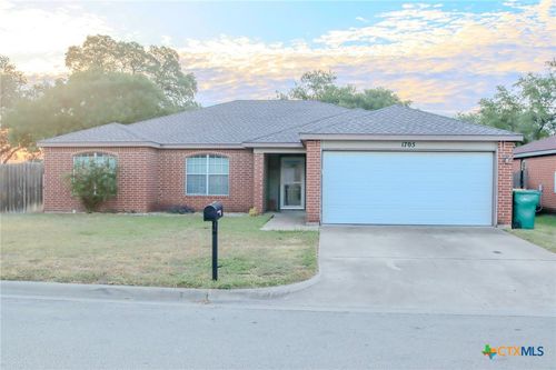 1705 Liberty Hill Dr, Belton, TX, 76513-4411 | Card Image
