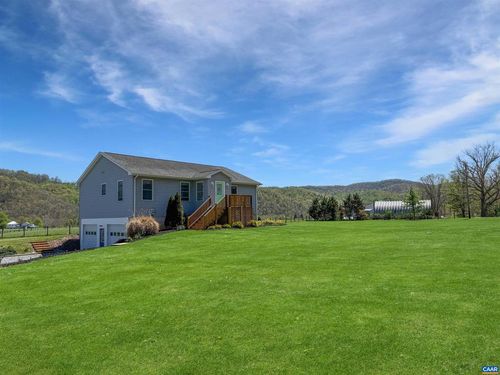 286 Ralston Ln, MC DOWELL, VA, 24458-2276 | Card Image