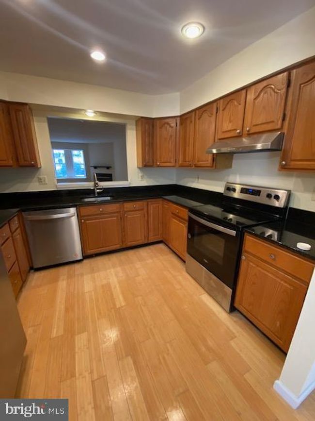 715 Bradford Ter, Townhouse with 3 bedrooms, 3 bathrooms and null parking in WEST CHESTER PA | Image 6