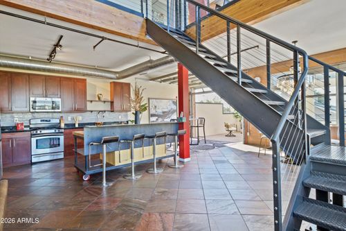 210-1326 N Central Ave, Phoenix, AZ, 85004-1719 | Card Image