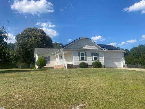 213 Destiny Dr, Gray Court, SC, 29645-6880 | Card Image