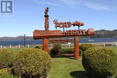 413 - 7450 Rupert St, Condo with 3 bedrooms, 2 bathrooms and 44 parking in Port Hardy BC | Image 2