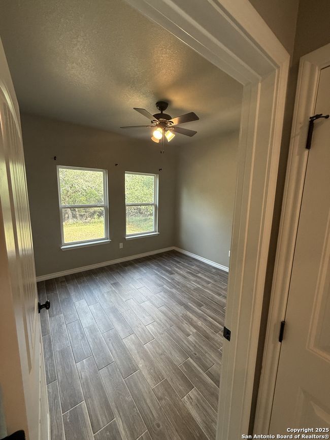 169 Twin Lake Trl, House other with 3 bedrooms, 2 bathrooms and null parking in Spring Branch TX | Image 14
