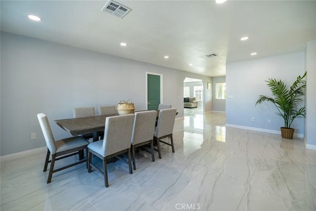 2781 E San Angelo Rd, House other with 4 bedrooms, 2 bathrooms and 2 parking in Palm Springs CA | Image 5