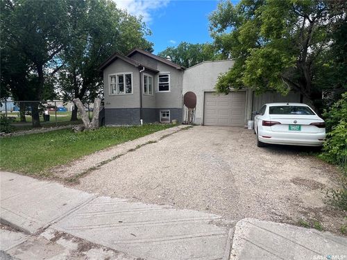 1936 Broder Street, Regina, SK, S4N3S1 | Card Image