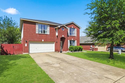 111 Brazos Ln, Kyle, TX, 78640-5289 | Card Image