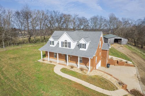 1714 Bear Creek Rd, Culleoka, TN, 38451-8002 | Card Image