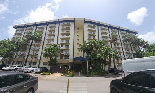 119-810 Nw 47th Ave, MIAMI, FL, 33126 | Card Image