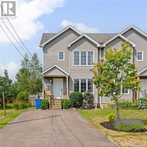 201 Rue Bedard, Dieppe, NB, E1A0H1 | Card Image
