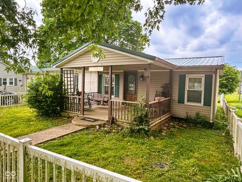 8131 S County Road 325 E, Marengo, IN, 47140-7205 | Card Image