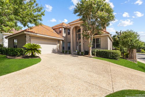 922 Serene Mdw, San Antonio, TX, 78258-3826 | Card Image