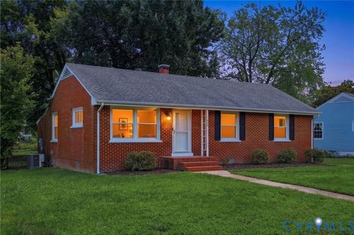 404 Raines Ave, Sandston, VA, 23150-2031 | Card Image