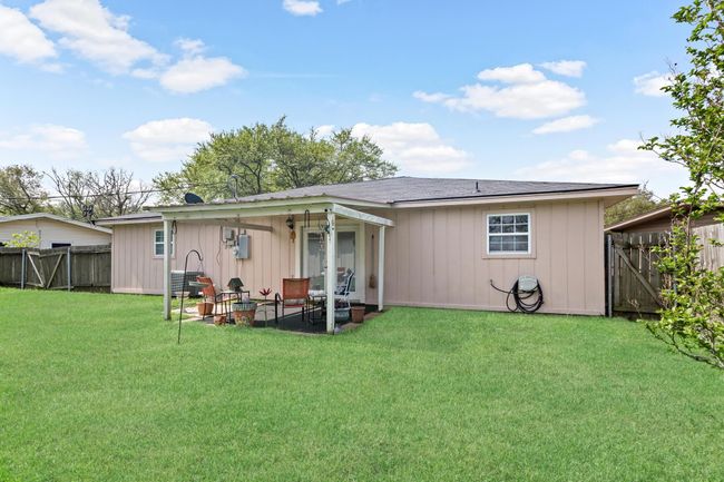 245 N Clover St, House other with 3 bedrooms, 2 bathrooms and null parking in Bridge City TX | Image 22