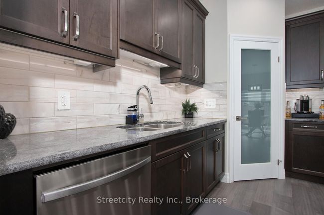 2136 Saddlerock Ave, House other with 4 bedrooms, 4 bathrooms and 2 parking in London ON | Image 9