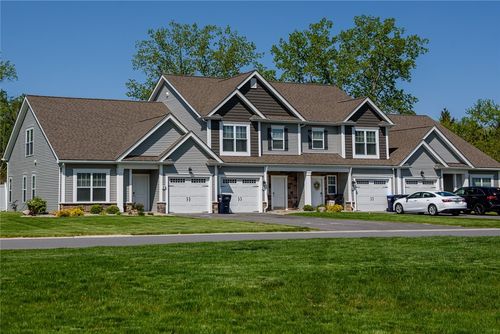 69 Allandale Dr, Rochester, NY, 14624-2052 | Card Image