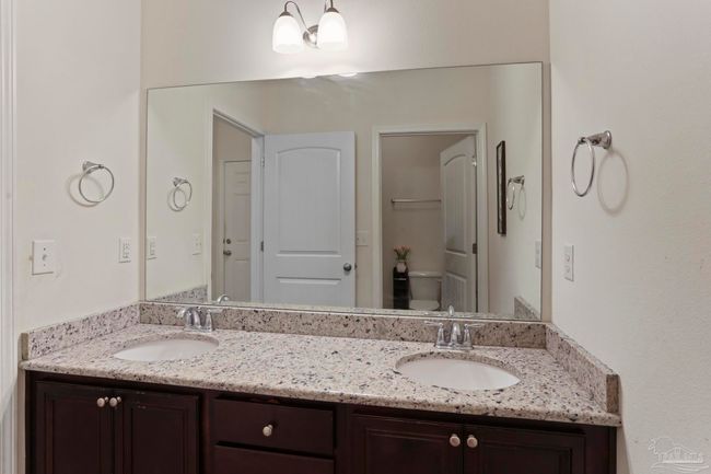 422 Chickadee St, House other with 4 bedrooms, 2 bathrooms and 2 parking in Crestview FL | Image 22