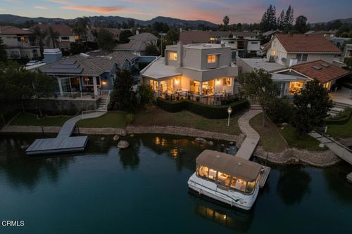 4008 Mariner Cir, Westlake Village, CA, 91361-3806 | Card Image