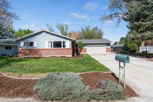 9522 W. Birmingham Dr., Boise, ID, 83704 | Card Image