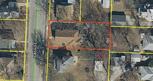 325 S Ash St, Nevada, MO, 64772-3120 | Card Image