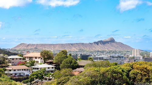 2626 Hillside Ave, Honolulu, HI, 96822-1716 | Card Image