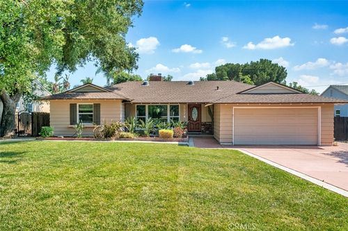 552 E Mountain View Ave, Glendora, CA, 91741 | Card Image