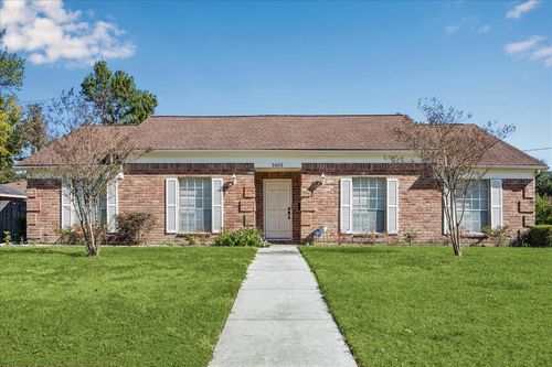 3602 Mona Lee Ln, Houston, TX, 77080-1726 | Card Image