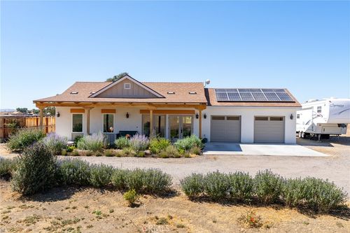 1875 Rancho Lomas Way, San Miguel, CA, 93451 | Card Image