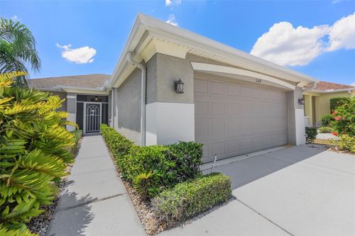 1149 Emerald Dunes Dr, SUN CITY CENTER, FL, 33573-5880 | Card Image