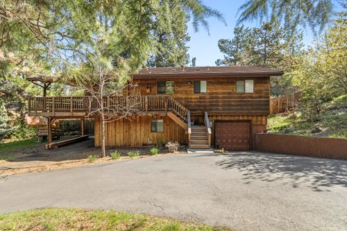 1273 Lynnewood Blvd, Klamath Falls, OR, 97601-1936 | Card Image