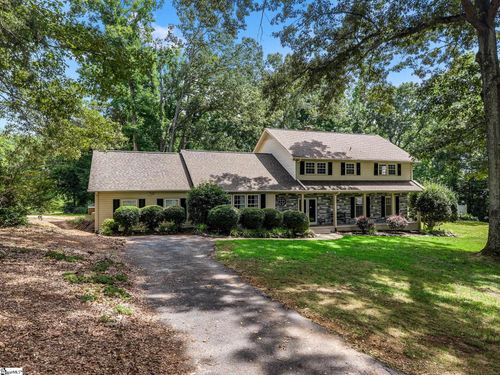 174 Green Lake Rd, Greenville, SC, 29607-5003 | Card Image