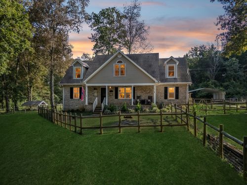 4705 Wildberry Ln, Chapel Hill, TN, 37034-2673 | Card Image