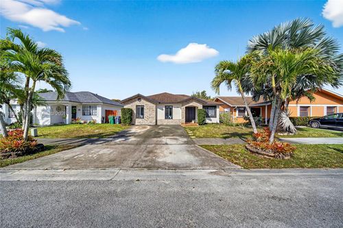 17990 Sw 134th Ct, Miami, FL, 33177-7134 | Card Image