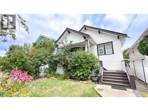 5748 Berkeley St, Vancouver, BC, V5R3H2 | Card Image